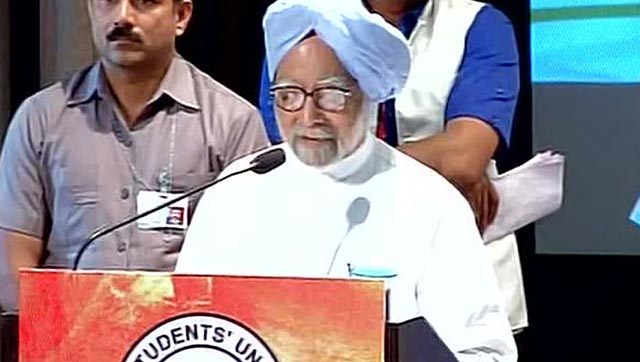 Former Prime Minister Manmoha Singh speaks at an event in Delhi (ANI Photo)