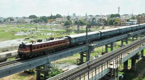 The move will be beneficial to hundreds of commuters because they currently spend 15 minutes to 20 minutes at Beach waiting for the connection on the Arakkonam route. (Representative image)