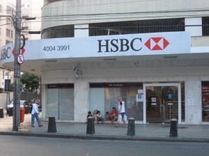 HSBC plans to close operations in Brazil, photo by Junius/Wikimedia Creative Commons License. - See more at: http://riotimesonline.com/brazil-news/rio-business/hsbc-to-close-in-brazil-cutting-50000-jobs-worldwide/#sthash.yrwuq3wt.dpuf