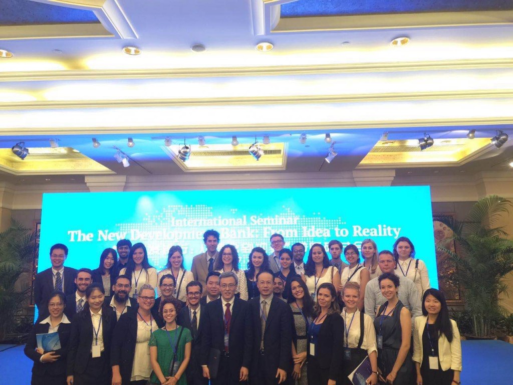 2015 Shanghai Summer School Students with Chen Dongxiao, the Dean of  Shanghai Institute for International Studies, and Chen Zhimin, the Dean of School of International Relations and Public Affairs at Fudan University