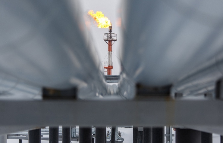 Gazprom and CNPC are to identify specific conditions of implementing the project of natural gas supplies via a pipeline from the Russian Far East and assess its economic feasibility. © Maxim Slutsky/TASS