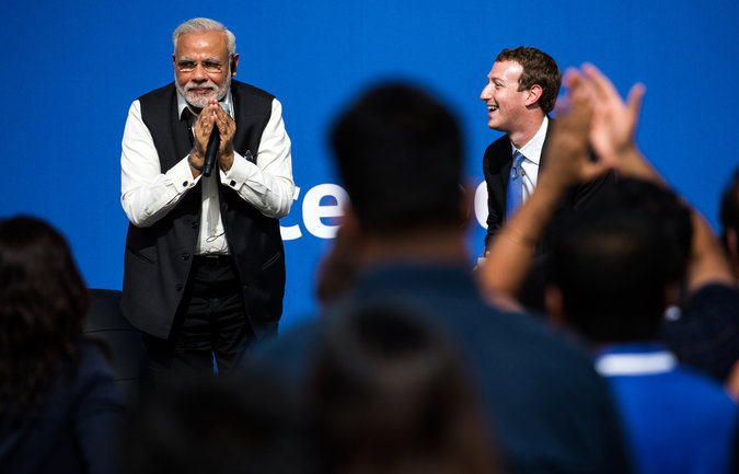 India's Prime Minister Narendra Modi and Mark Zuckerberg, chief of Facebook, at its headquarters in Menlo Park, Calif. © Max Whittaker for The New York Times