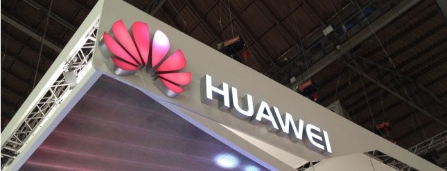Huawei's third-quarter smartphone shipments rose 63 percent year-on-year, helped by growth of its mid-to-high-end range of devices, as it looks to challenge the likes of Apple and Samsung. © REUTERS