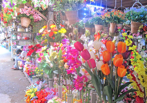 Flowers for sale at a market on the Myanmar side of the Tamu-Moreh border crossing. 