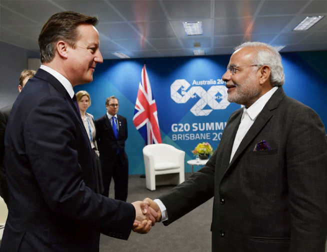 Narendra Modi met David Cameron at G20 Summit © The Indian Express