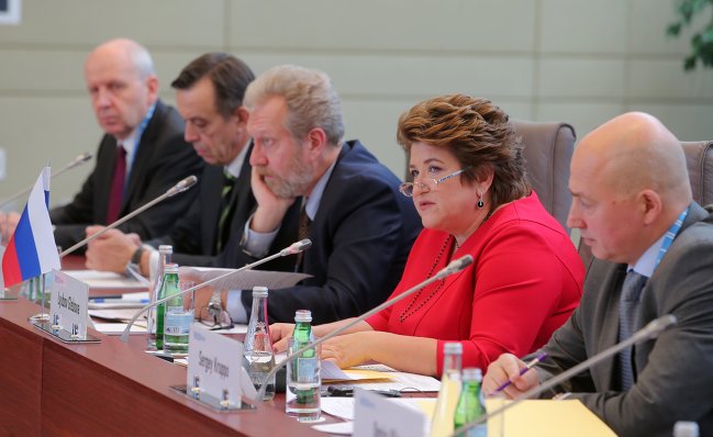 @ www.brics2015.ru