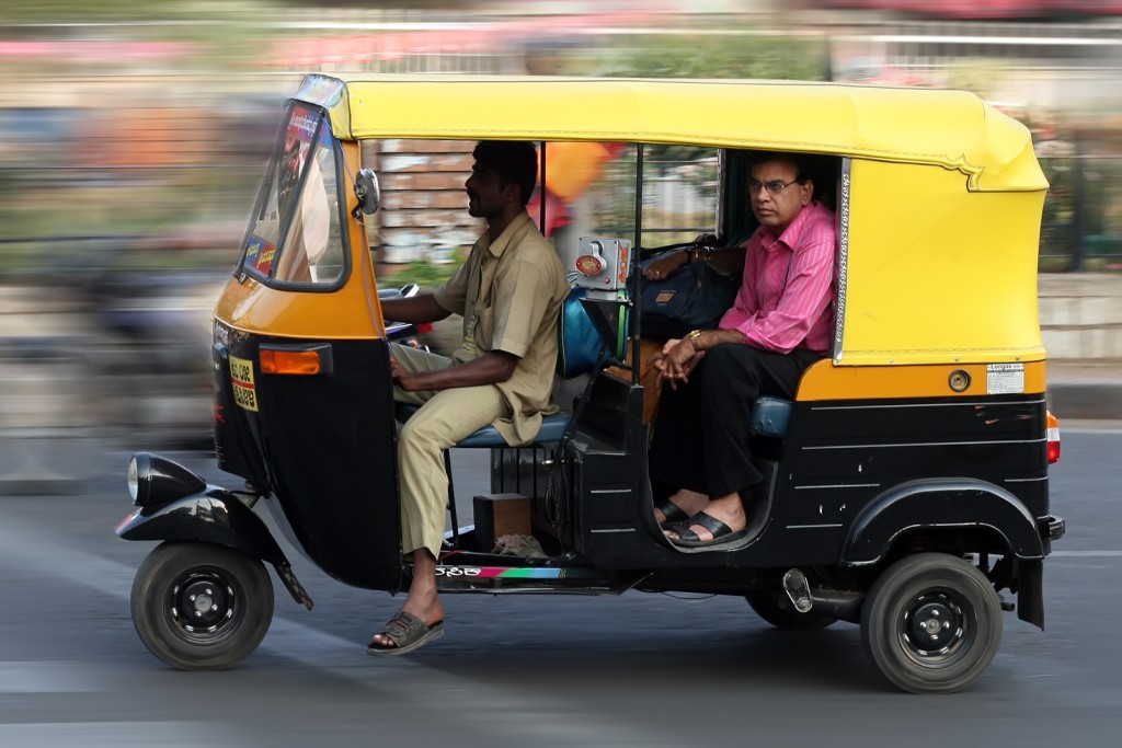 Battery run rickshaw in India. Source: Muhammad Mahdi Karim 