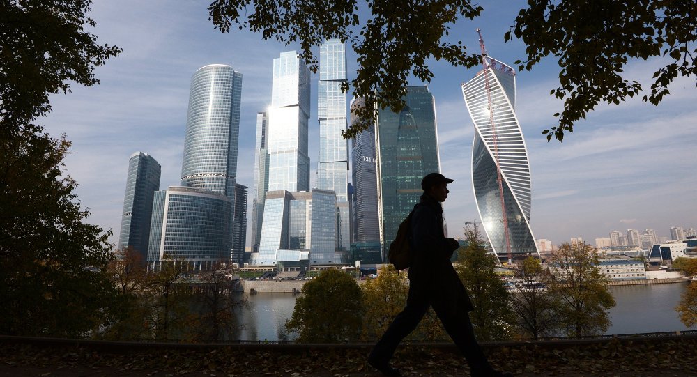 Wealthy Gulf states have increased their investments into Russia as traditional investments such as Europe become less profitable. © Sputnik/ Artem Zhitenev