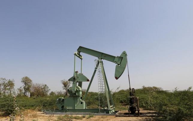 An Oil and Natural Gas Corp's (ONGC) well is pictured in an oil field on the outskirts of the western city of Ahmedabad, India, February 10, 2016. REUTERS/Amit Dave