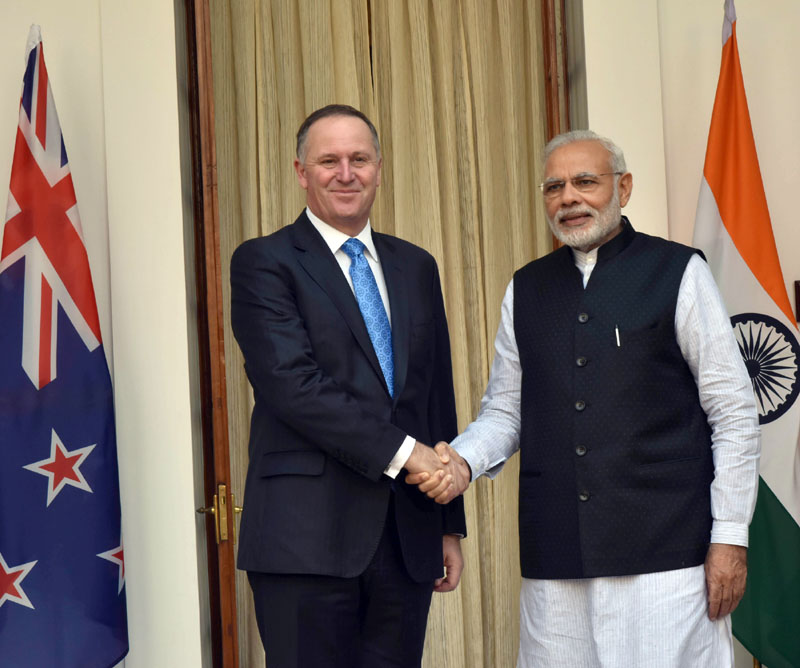 The Prime Minister, Shri Narendra Modi with the Prime Minister of New Zealand, Mr. John Key, at Hyderabad House, in New Delhi on October 26, 2016.