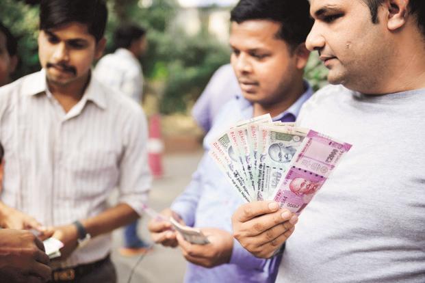 currencynew2-kre-621x414livemint