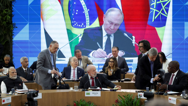 Βλαντιμίρ Πούτιν στους BRICS: "Η εποχή της φιλελεύθερης παγκοσμιοποίησης είναι ξεπερασμένη"