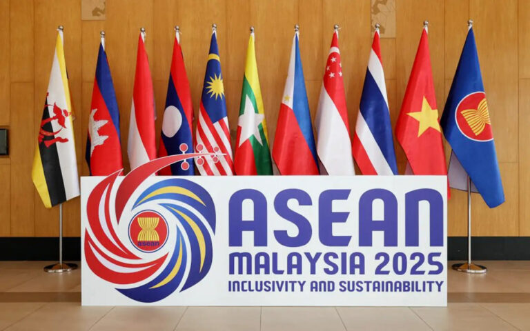Malaysia hosts 47th ASEAN Summit; cements influence toward Indo