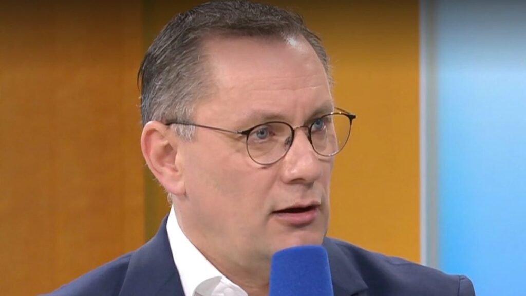 Chrupalla legt nach und verteidigt AfD-Russland-Reisen