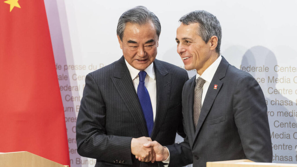 Convaincre l’Asie de l’utilité d’une médiation suisse sur l’Ukraine