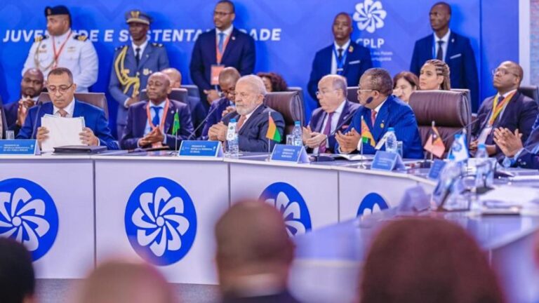 Lula diz que programa alimentar com África reforça ação “sul-sul”