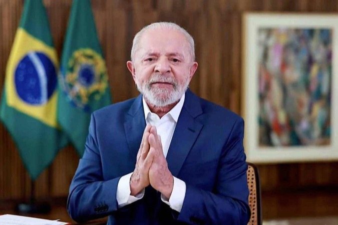 No Brics, Lula critica guerras e faz alerta sobre mudanças climáticas