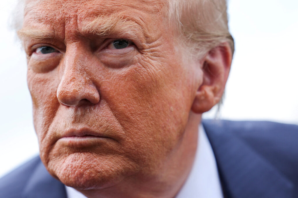 Trump evita Lula e reforça diálogo com mais de 30 líderes