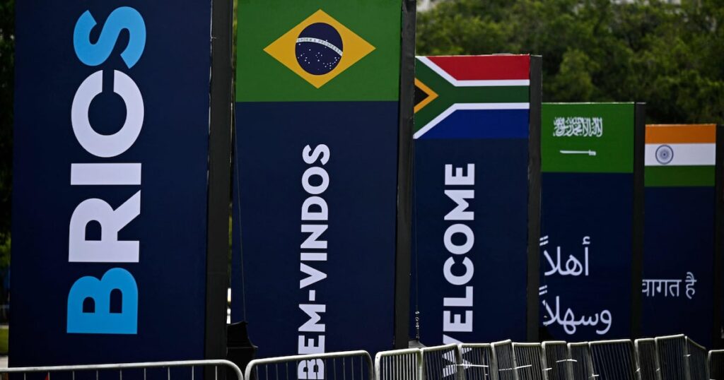 Irã recrudesce posição contra existência de Israel, amplia exigências e complica comunicado do Brics