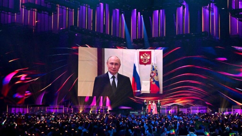 Intervision en Russie: Message de Poutine et retrait de la candidate des États-Unis