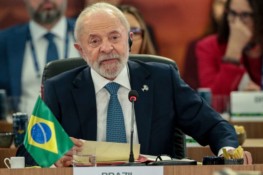 Lula diz que Brasil protegerá seu povo e empresas após tarifa de Trump