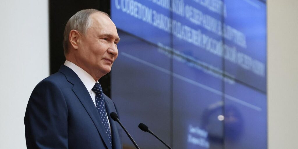 En direct, guerre en Ukraine : Donald Trump veut un cessez-le-feu " permanent ", pas une trêve temporaire, comme proposé par Vladimir Poutine