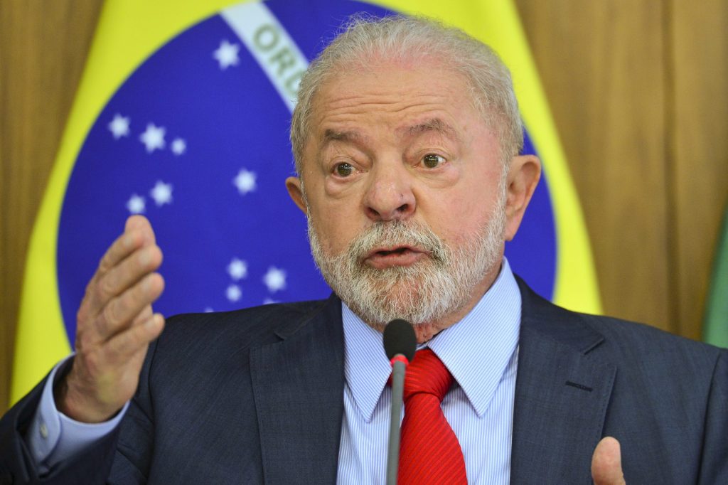 Lula defende ampliação do Brics e diz que grupo faz seleção criteriosa