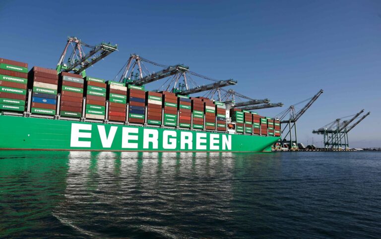 Nedgang på Wall Street etter Trumps tollsignaler