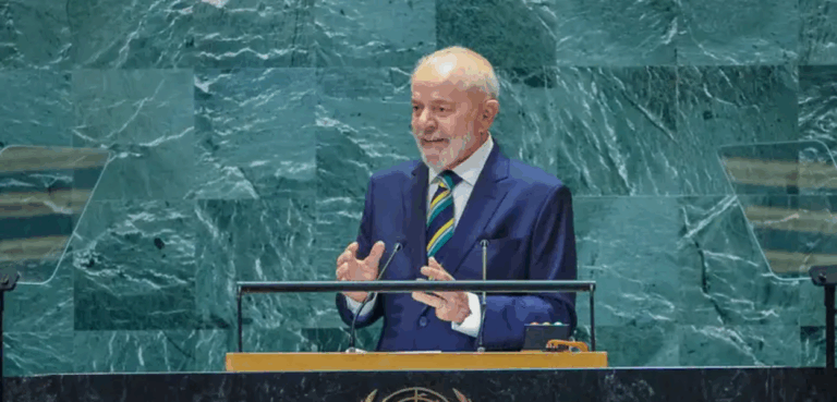 Lula: "coloquei o Brasil outra vez no 'top' do mundo"