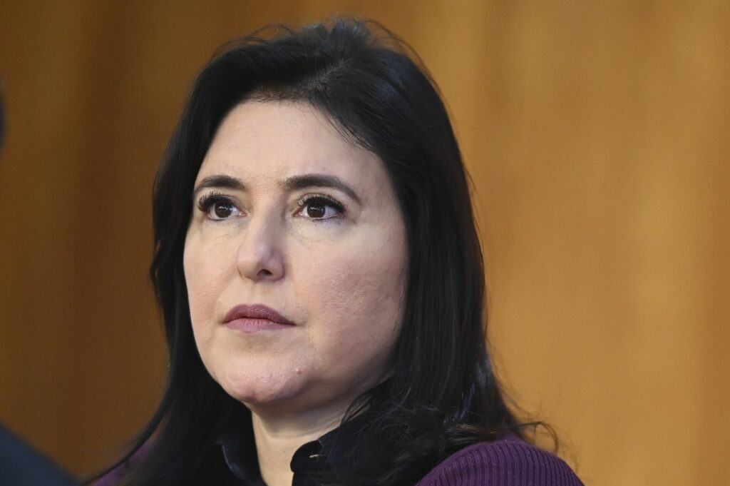 Simone Tebet defende ampliar comércio com a Ásia após tarifaço dos EUA