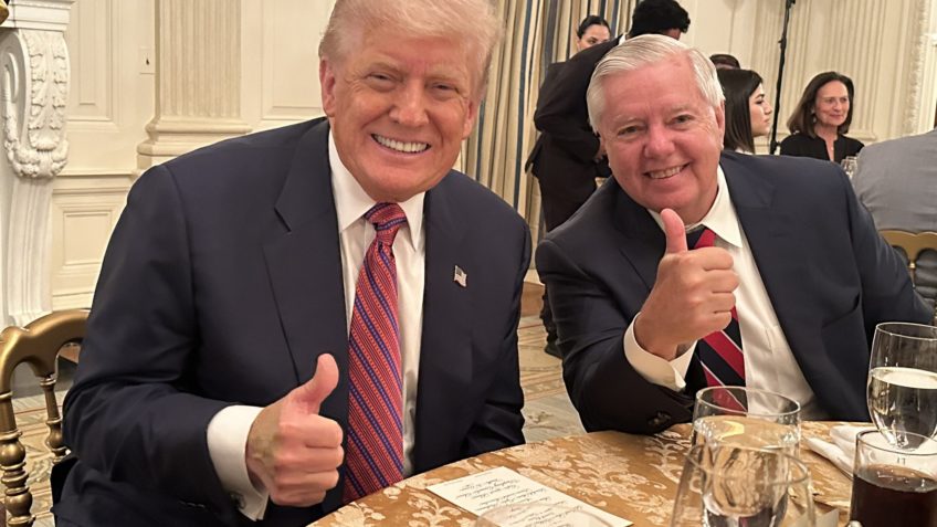 Senador republicano fala em "esmagar" a economia do Brasil