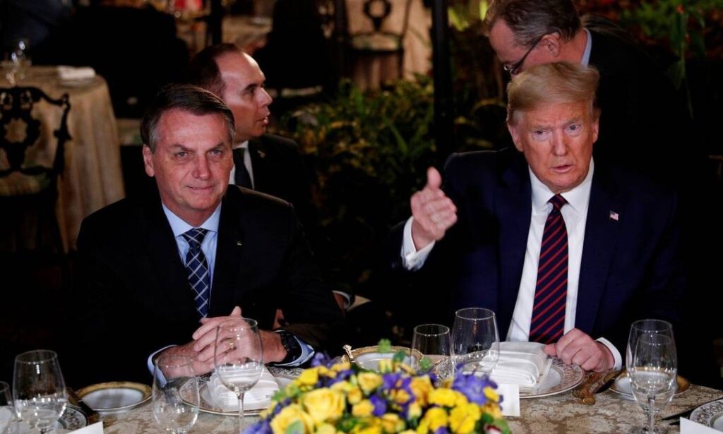 Artigo: Por que uma derrota de Trump seria um desastre para Bolsonaro