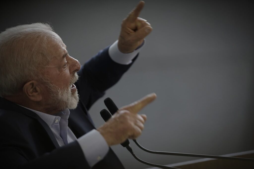 Planalto descarta veto de Lula ao aumento do número de deputados