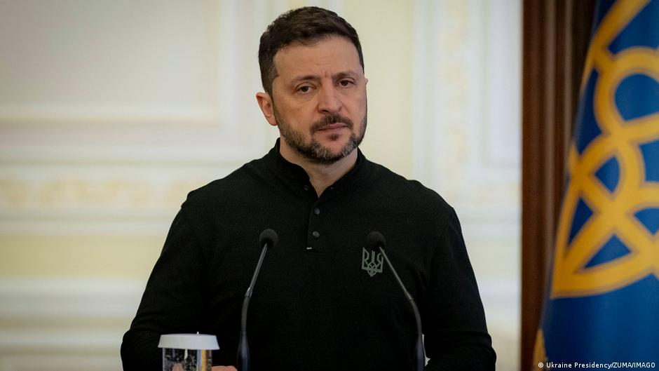 Зеленский сократил визит в ЮАР из-за ударов РФ по Киеву