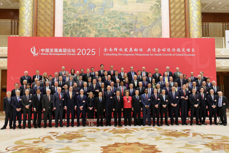 Dilma é eleita para novo mandato no Banco do Brics