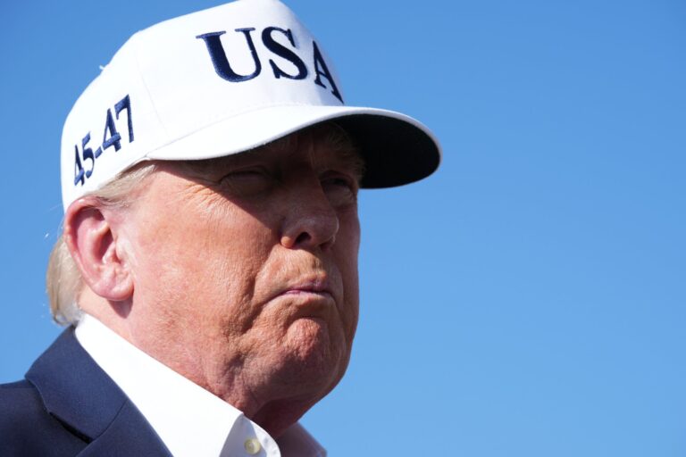 Kina kritiserer Trumps trussel om ekstra toll