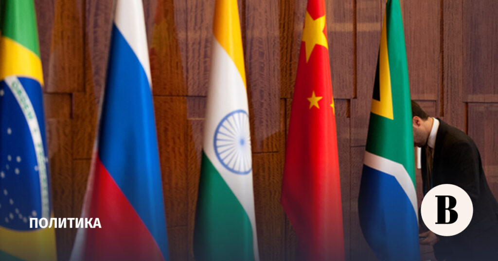 Как СМИ стран БРИКС отреагировали на саммит Путина и Трампа
