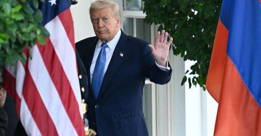 Trump pede para pessoas sem-teto irem para “longe” de Washington