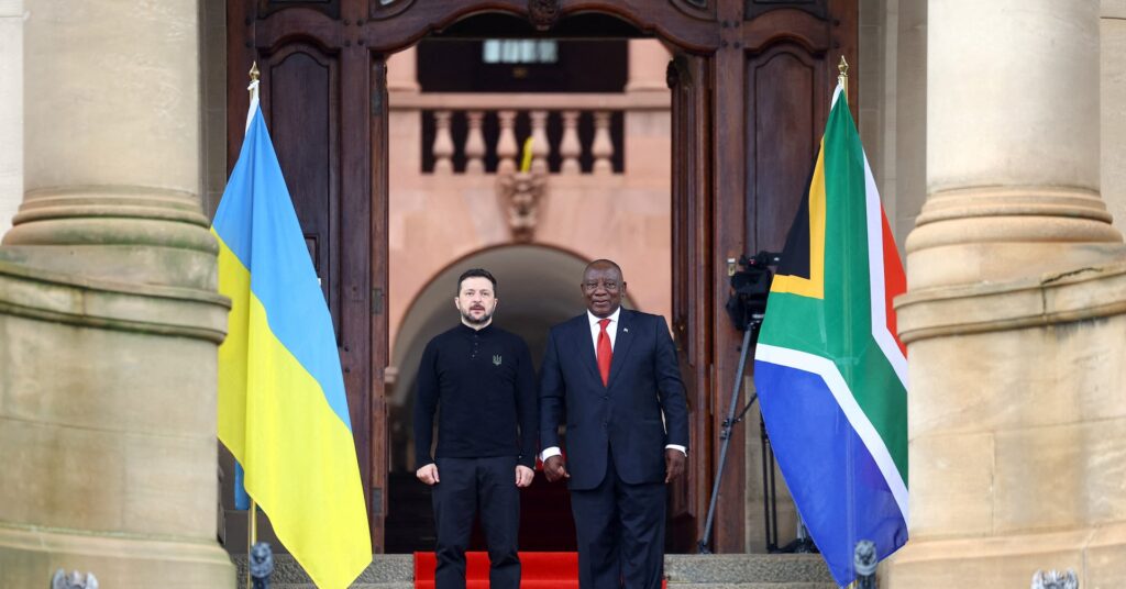 和平合意に憲法違反の内容含めず、ゼレンスキー氏再表明 南ア訪問で