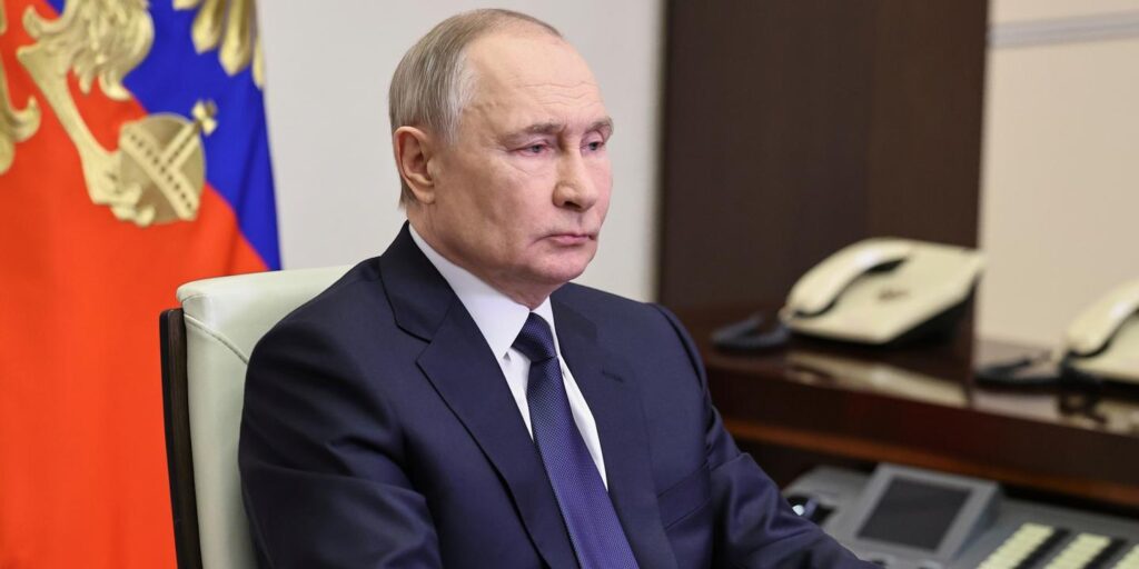 En direct, guerre en Ukraine : Vladimir Poutine affirme que la Russie observera une trêve de trois jours, du 8 au 10 mai