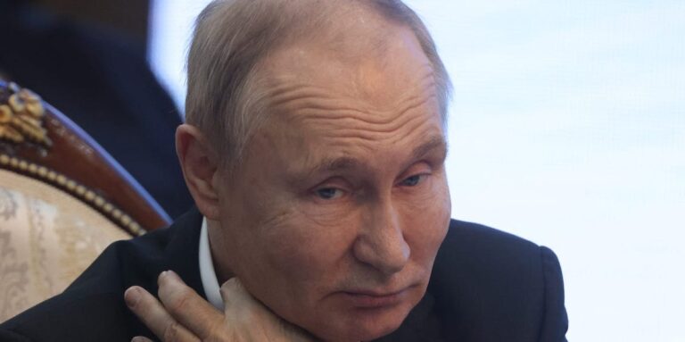 Putin Terrified of Being Assassinated, Refusing to Go Abroad: Reports