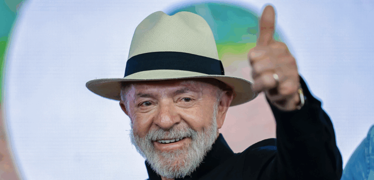 "Logo logo o Brasil será a 6ª maior economia do mundo", afirma Lula