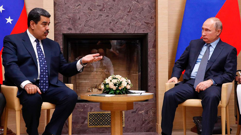 Μαδούρο στην Σύνοδο των BRICS: "Εκφράζω τον θαυμασμό μου στην μεγάλη Ρωσία στη μάχη της εναντίον του ναζισμού"