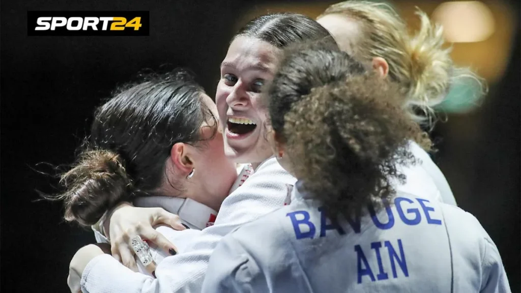 Российские красотки взяли нашу вторую медаль ЧМ-2025. Украина опозорилась и отправилась бороться с лузерами