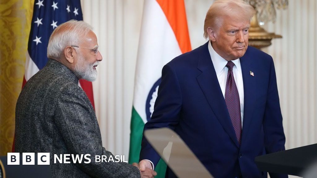 Trump tarifa a Índia por comprar petróleo russo e ameaça outros países
