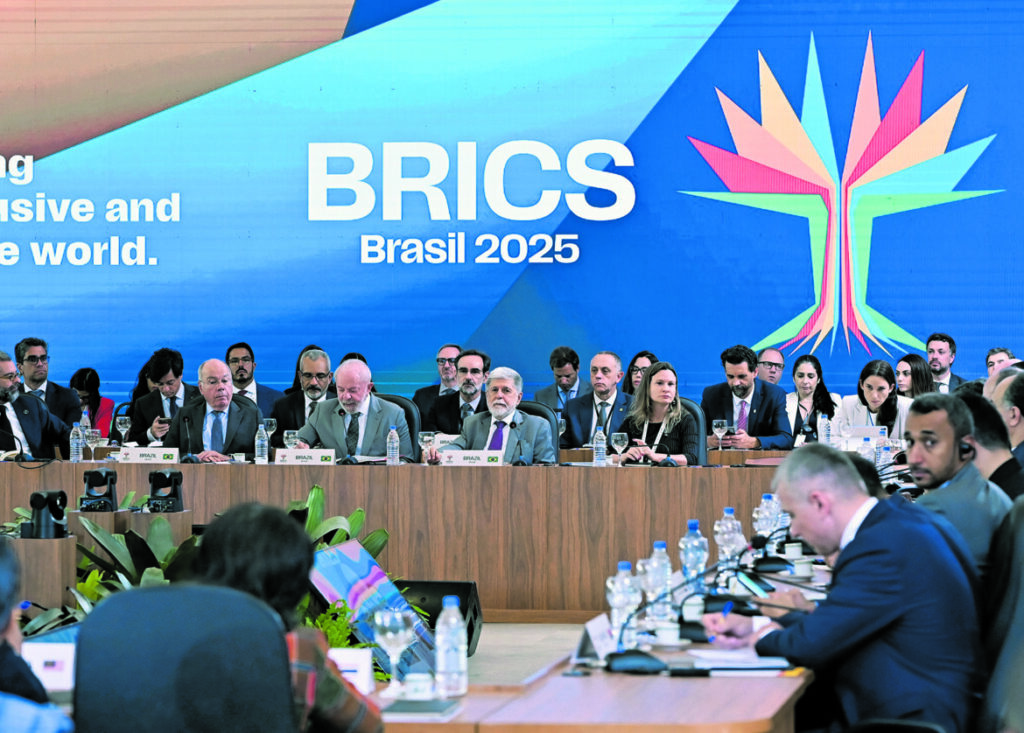 Tasse ai super-ricchi e niente dazi: il giorno dei Brics, gli anti-G7