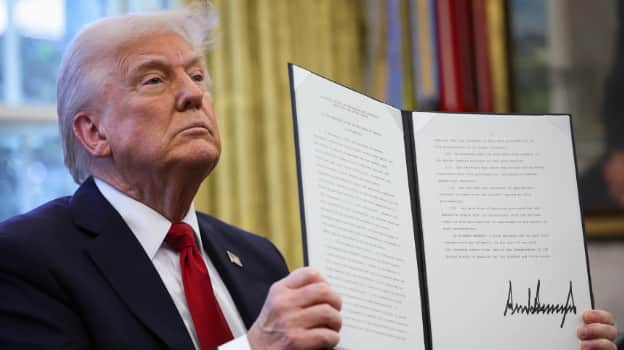 США розпочали новий раунд торгової війни: Трамп розіслав листи кільком державам