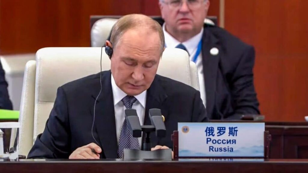 'Economic Giant': Putin's Big Praise For India After Trump's 'Dead Economy' Dig