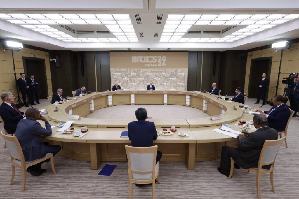 Sommet des BRICS : comment la guerre en Ukraine accélère l’usage international du yuan