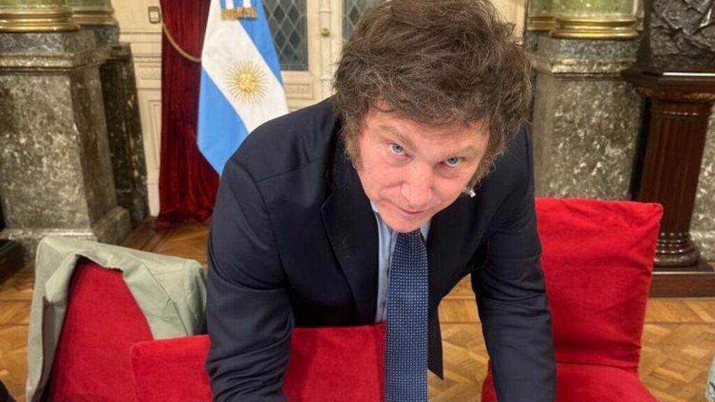 Milei envia carta ao Brasil e a outros países do Brics anunciando retirada da Argentina do bloco